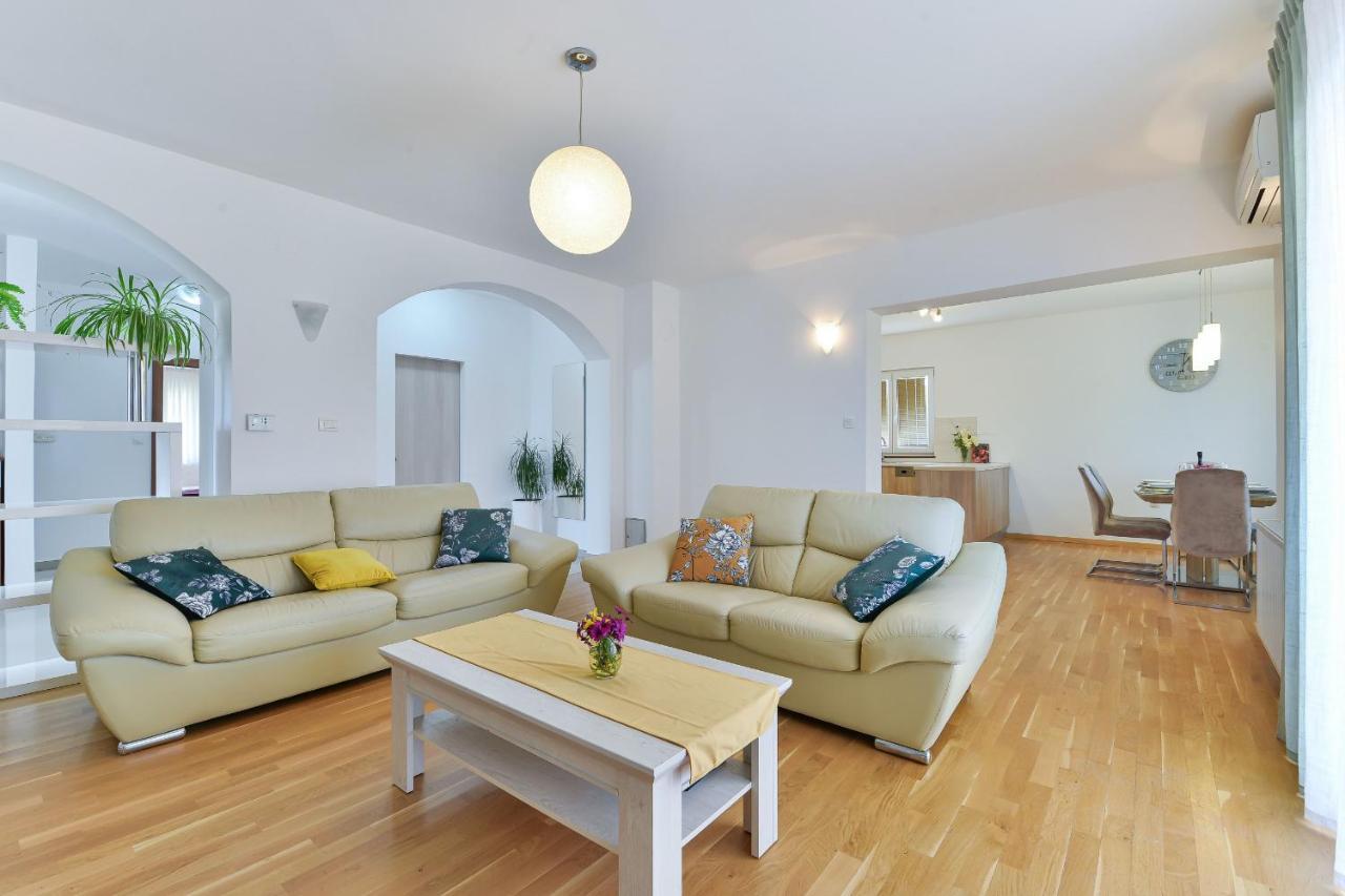 Villa Solis Zadarvillas Екстер'єр фото