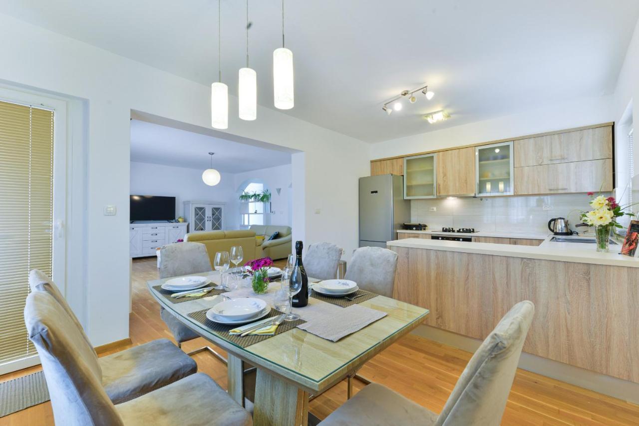 Villa Solis Zadarvillas Екстер'єр фото
